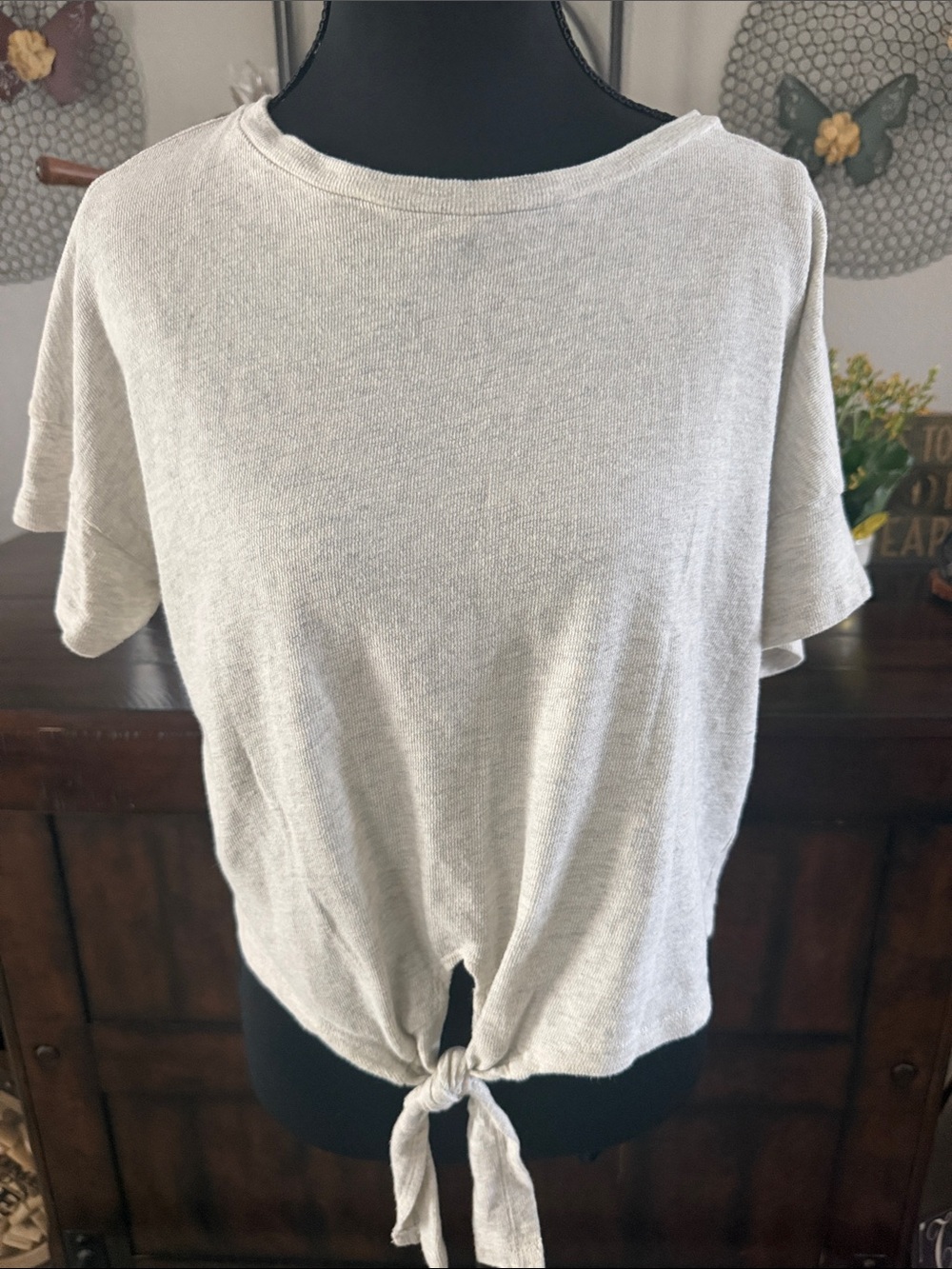 Sophie Rue Cropped Tie-Front Short Sleeve Top - Picture 1 of 9
